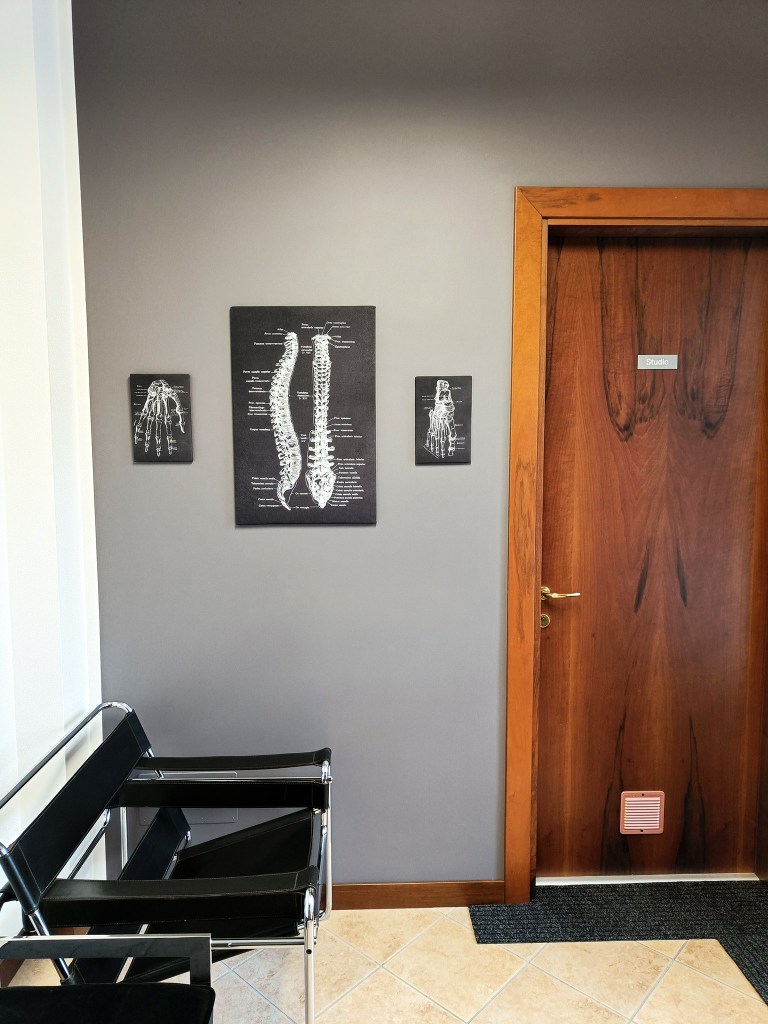 Studio OlosTherapy Gazzada, osteopatia, massoterapia, counseling. Sala d'aspetto 1, Osteopatia vicino Varese, Osteopatia Gazzada